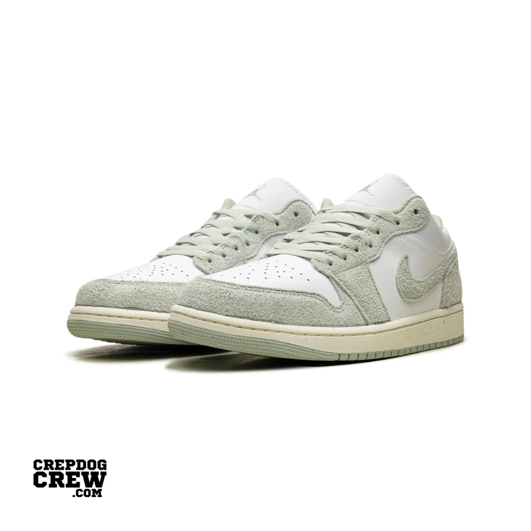 Jordan 1 Low SE Seafoam