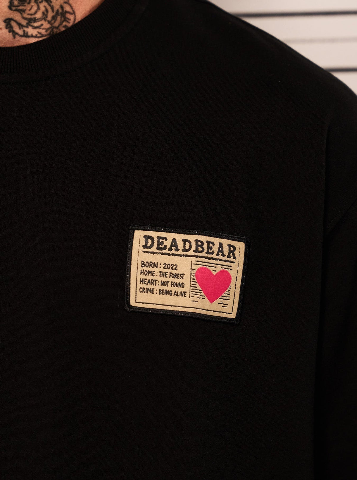 Mugshot Tee Black