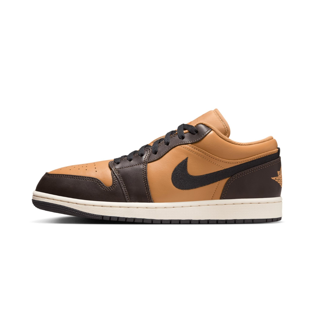 Jordan 1 Low SE Flax Baroque Brown