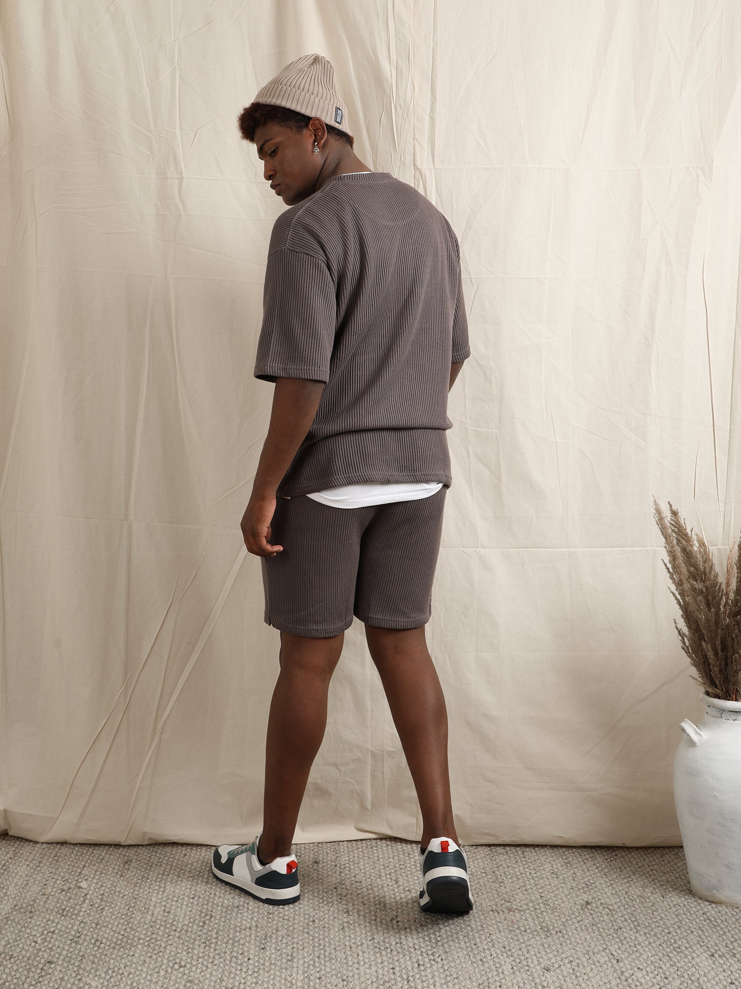 CO-ORD IN SWEATER KNIT FABRIC (DARK GREY)