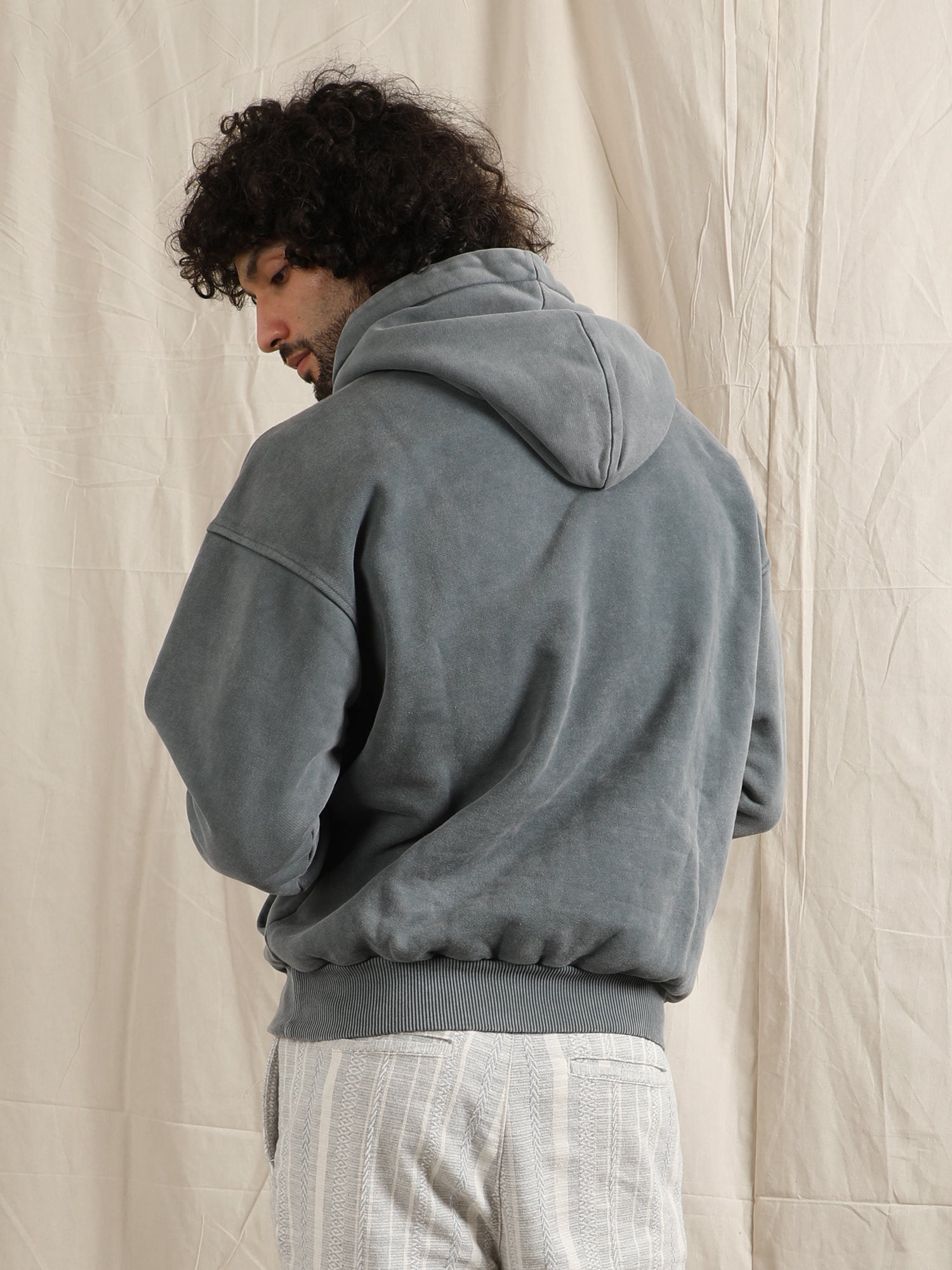 OVERDYED HEAVY WEIGHT HOODIE (WIND SKY)