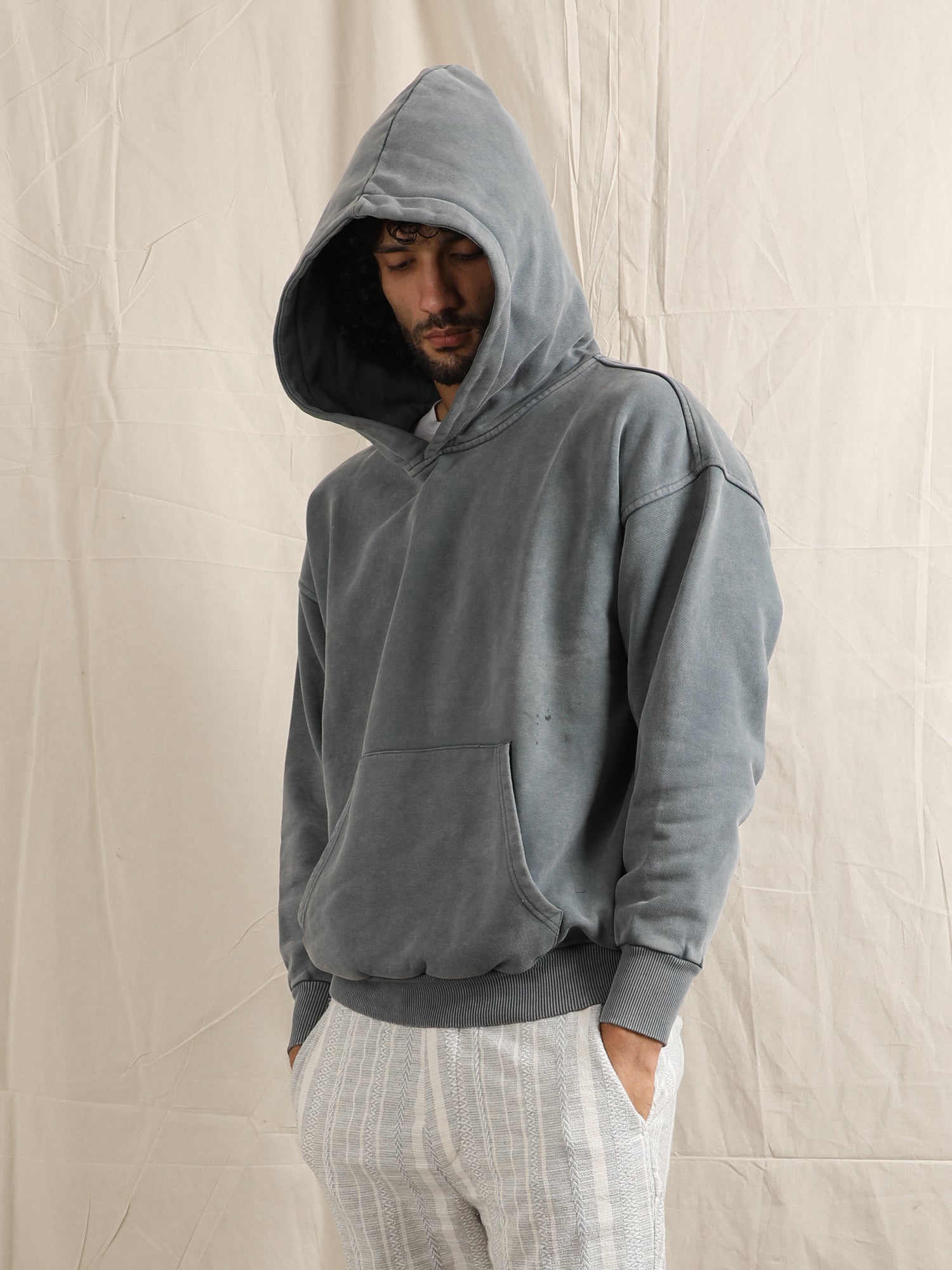 OVERDYED HEAVY WEIGHT HOODIE (WIND SKY)