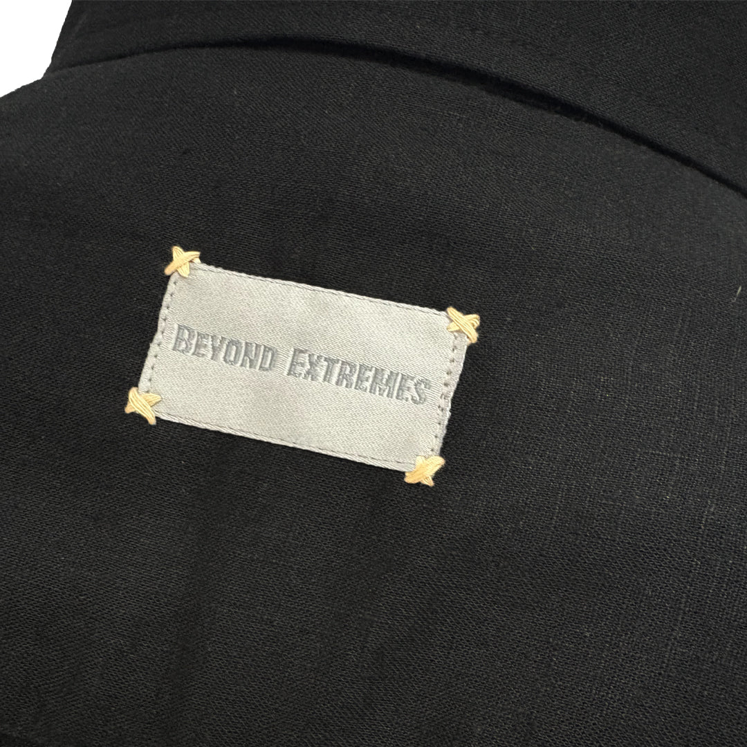 Linzo Boat Shirt in Black [Unisex]