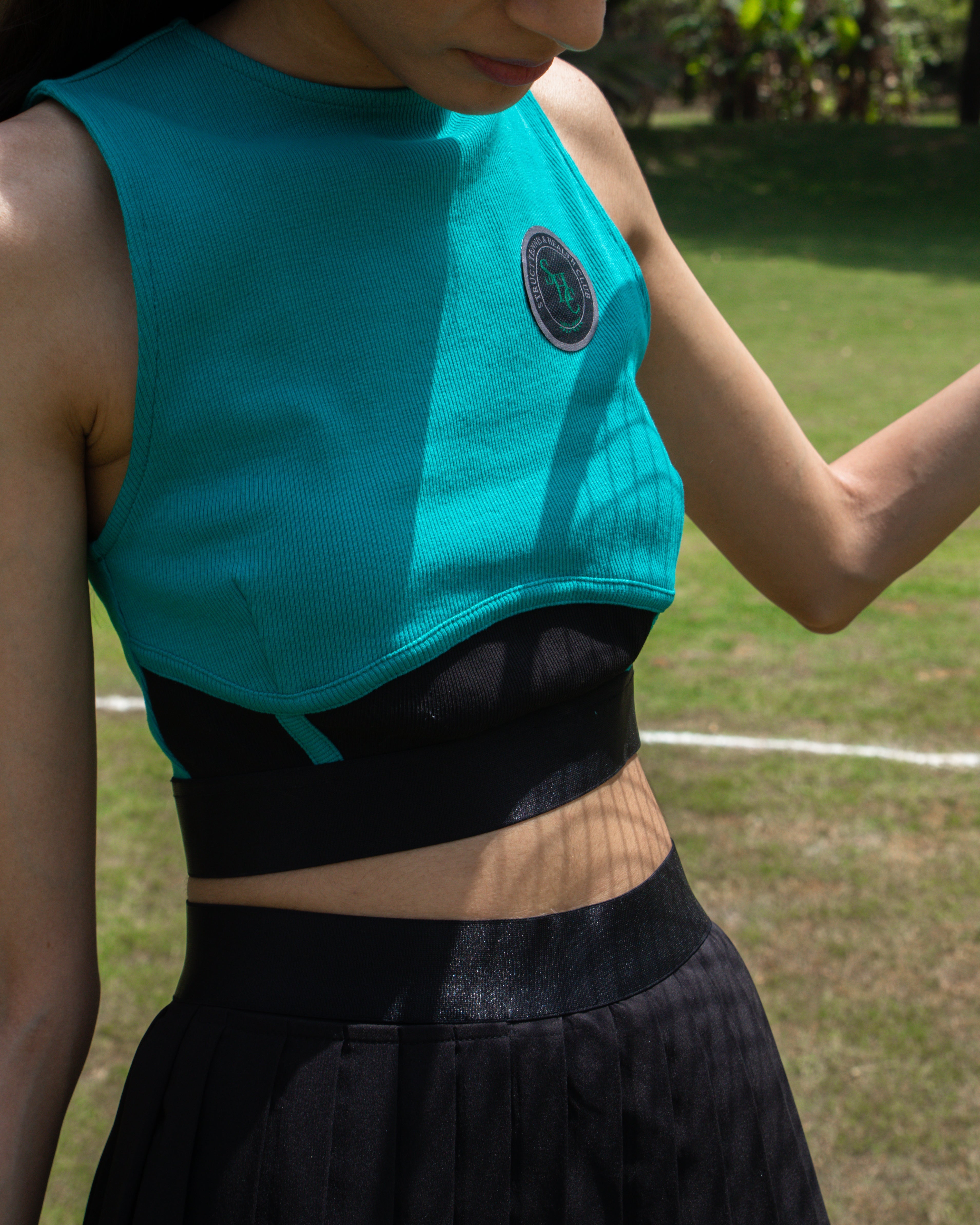 TENNIS CROP TOP