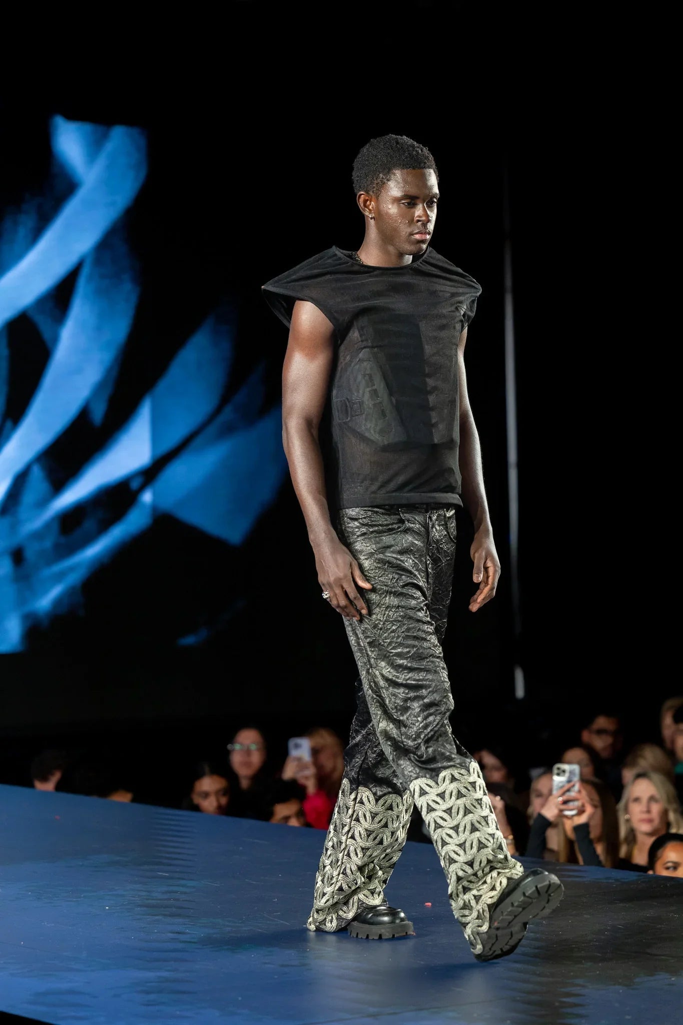 'Unbound' Embroidery Applique Pant