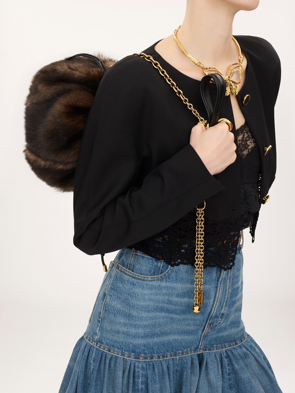 CHLOE Plissé shoulder bag with chain in shearling Kohl Brown