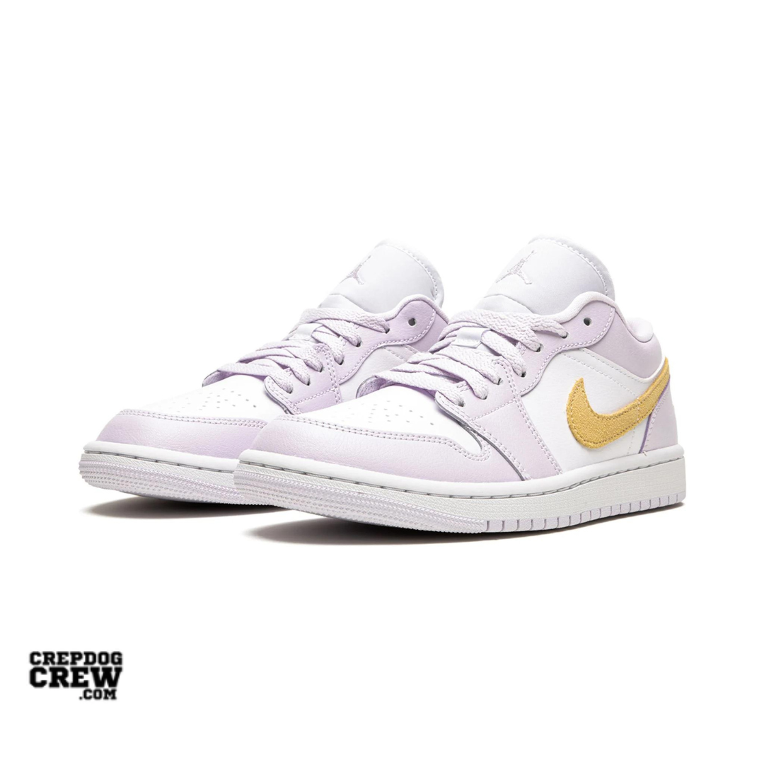 Jordan 1 Low Barely Grape (W)