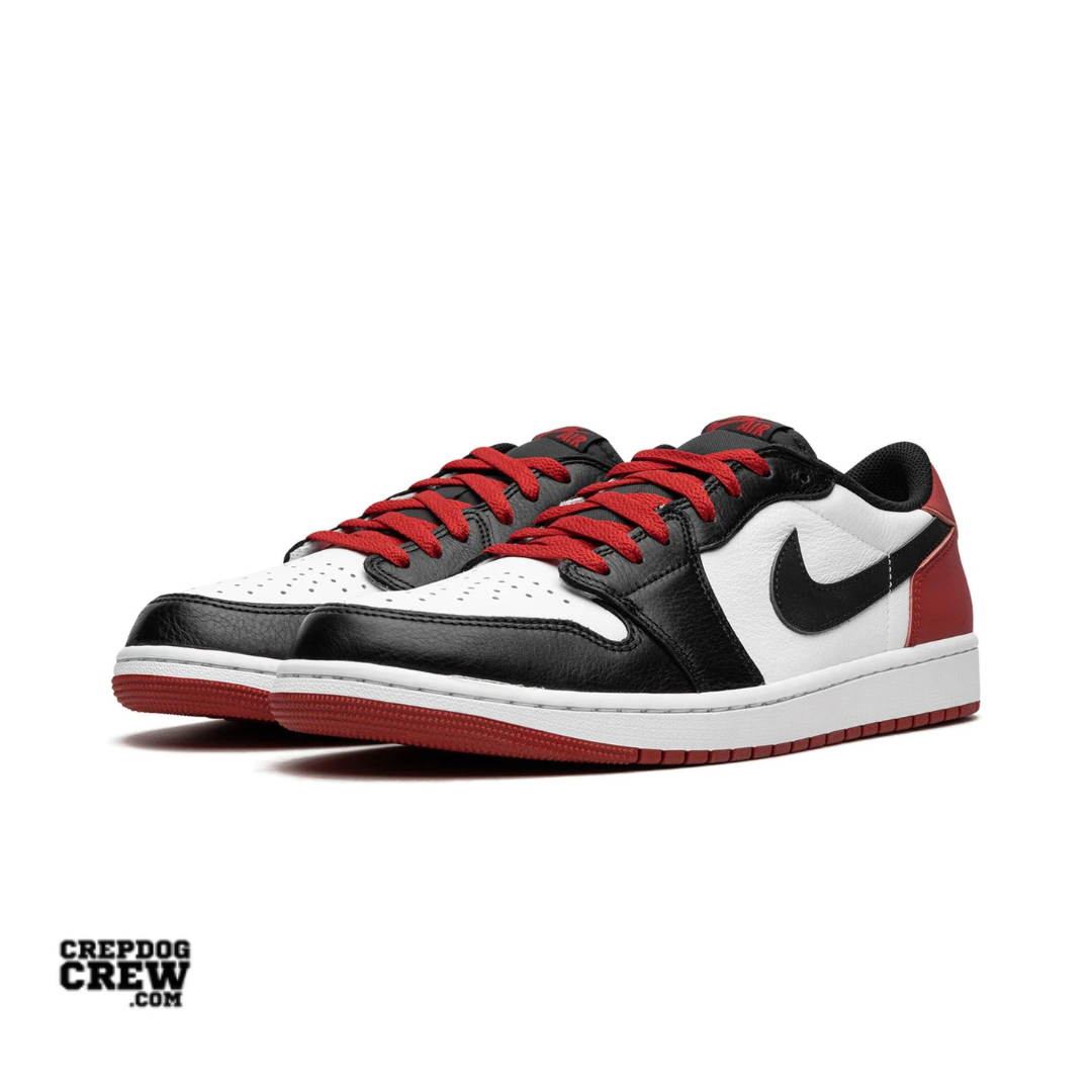 Jordan 1 Retro Low OG Black Toe (2023)