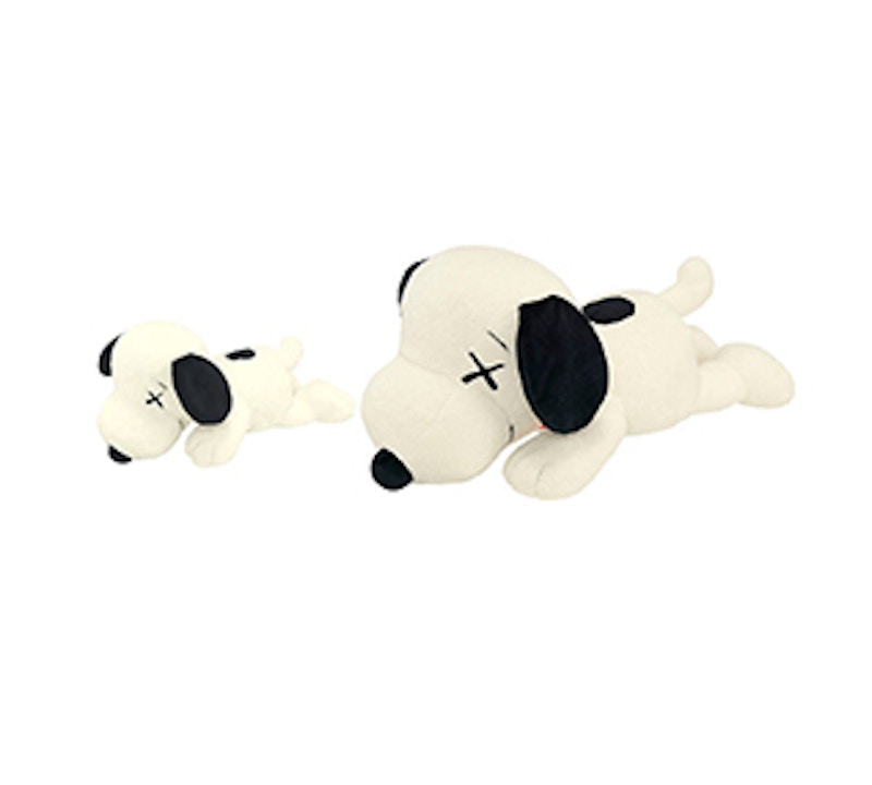 KAWS x Uniqlo x Peanuts Snoopy Plush Set (Small + Medium) White