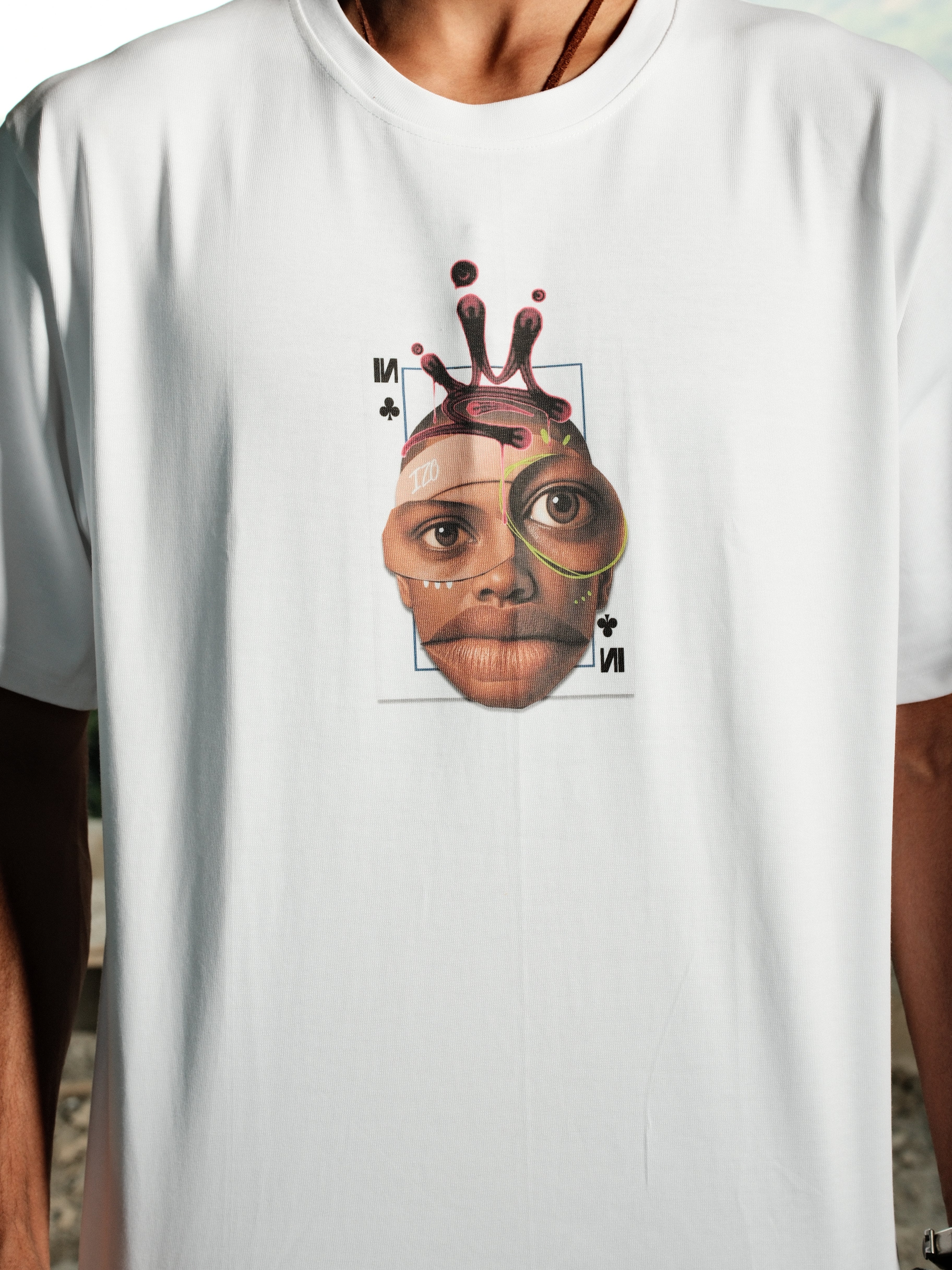 King of Instincts - Relaxed Fit Tshirt (White)