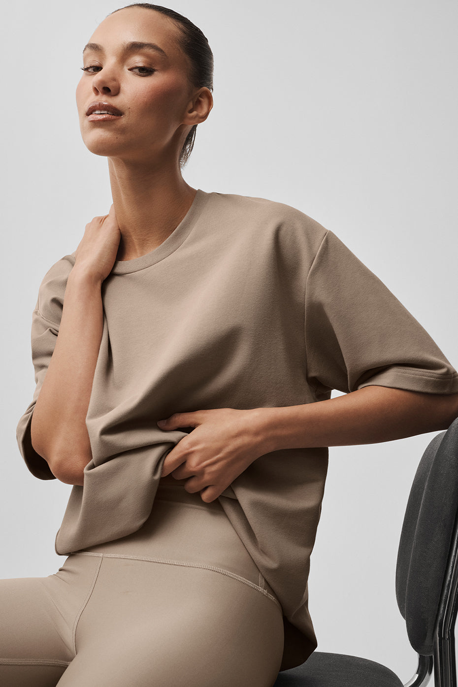 alo Double Take Short Sleeve - Gravel
