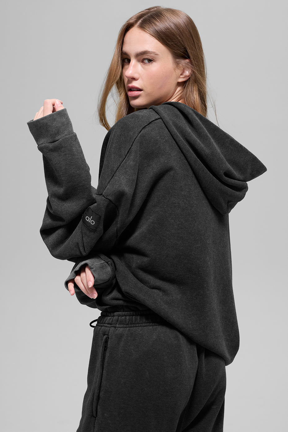 alo Chill Vintage Wash Hoodie - Black Wash