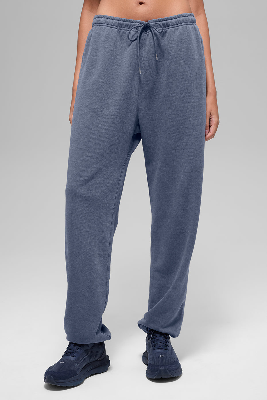 alo Chill Vintage Wash Sweatpant - Bluestone Wash