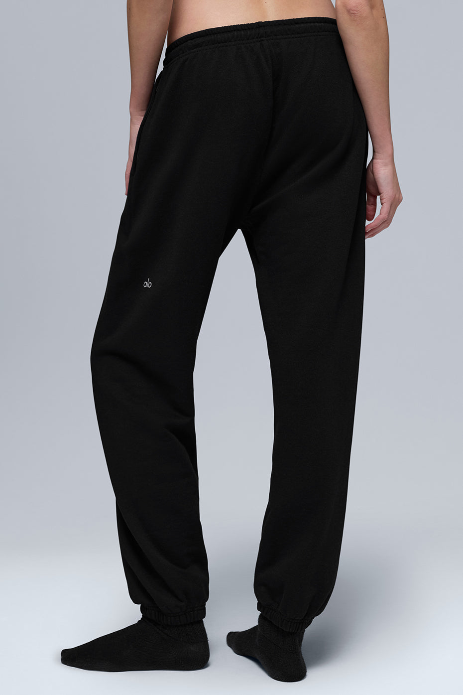alo Chill Sweatpant - Black
