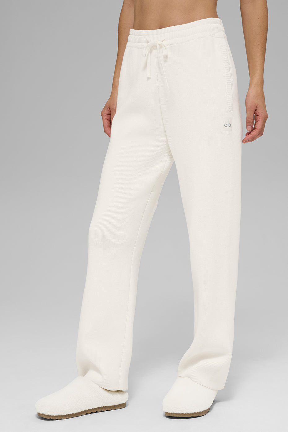 alo Scholar Straight Leg Sweatpant - Ivory