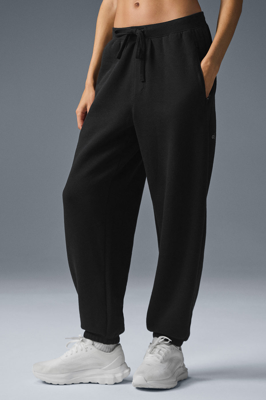 alo Triumph Restore Sweatpant - Black