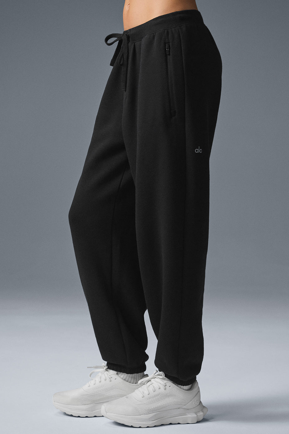 alo Triumph Restore Sweatpant - Black
