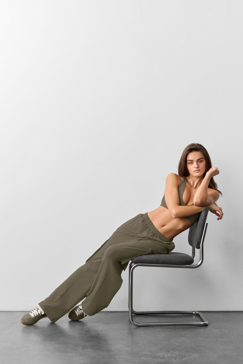 alo Double Take Cargo Pant - Olive Tree