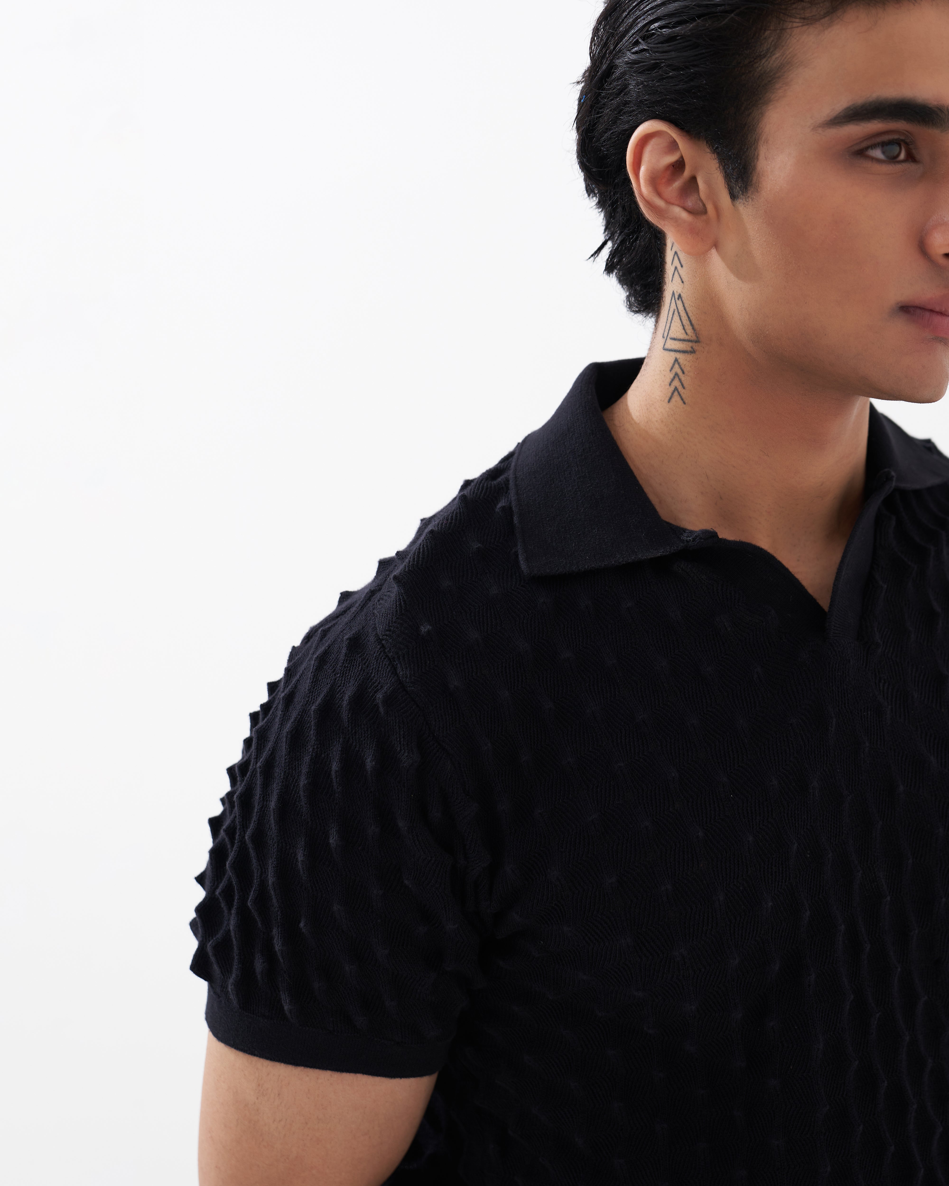 SPIKEY POLO (VANTA BLACK)