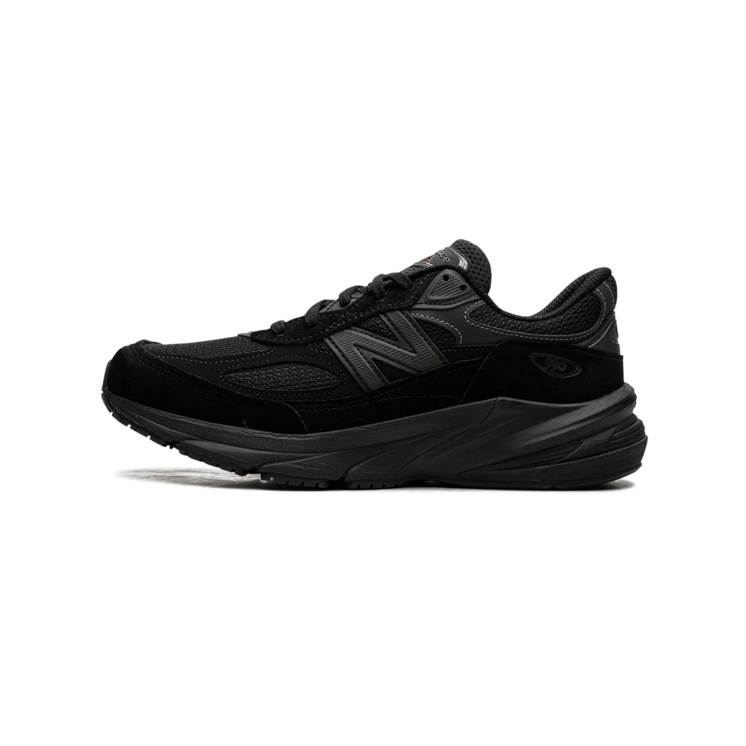 New Balance 990v6 Triple Black