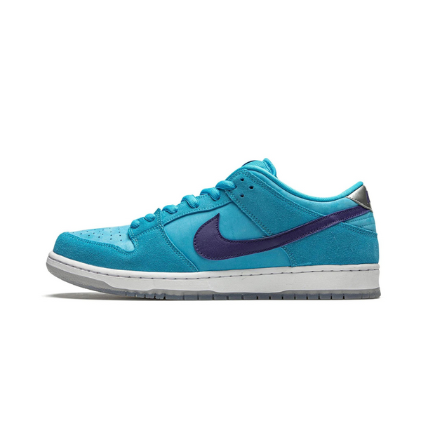 中古】NIKE SB DUNK LOW PRO BLUE FURY ローカットスニーカー いち早く BQ6817-400 スカイブルー サイズ：