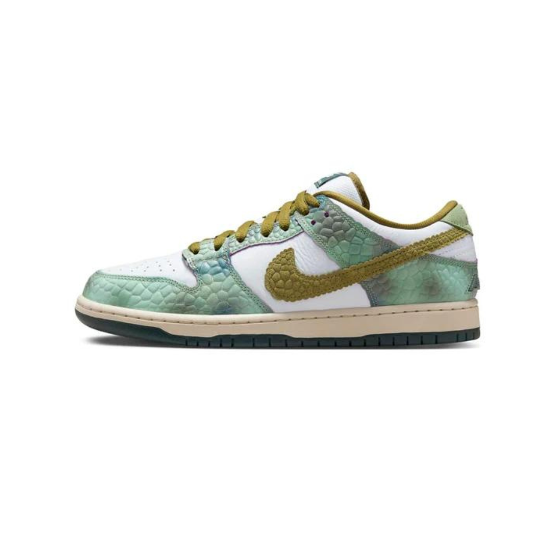 Nike SB Dunk Low Alexis Sablone Chameleon