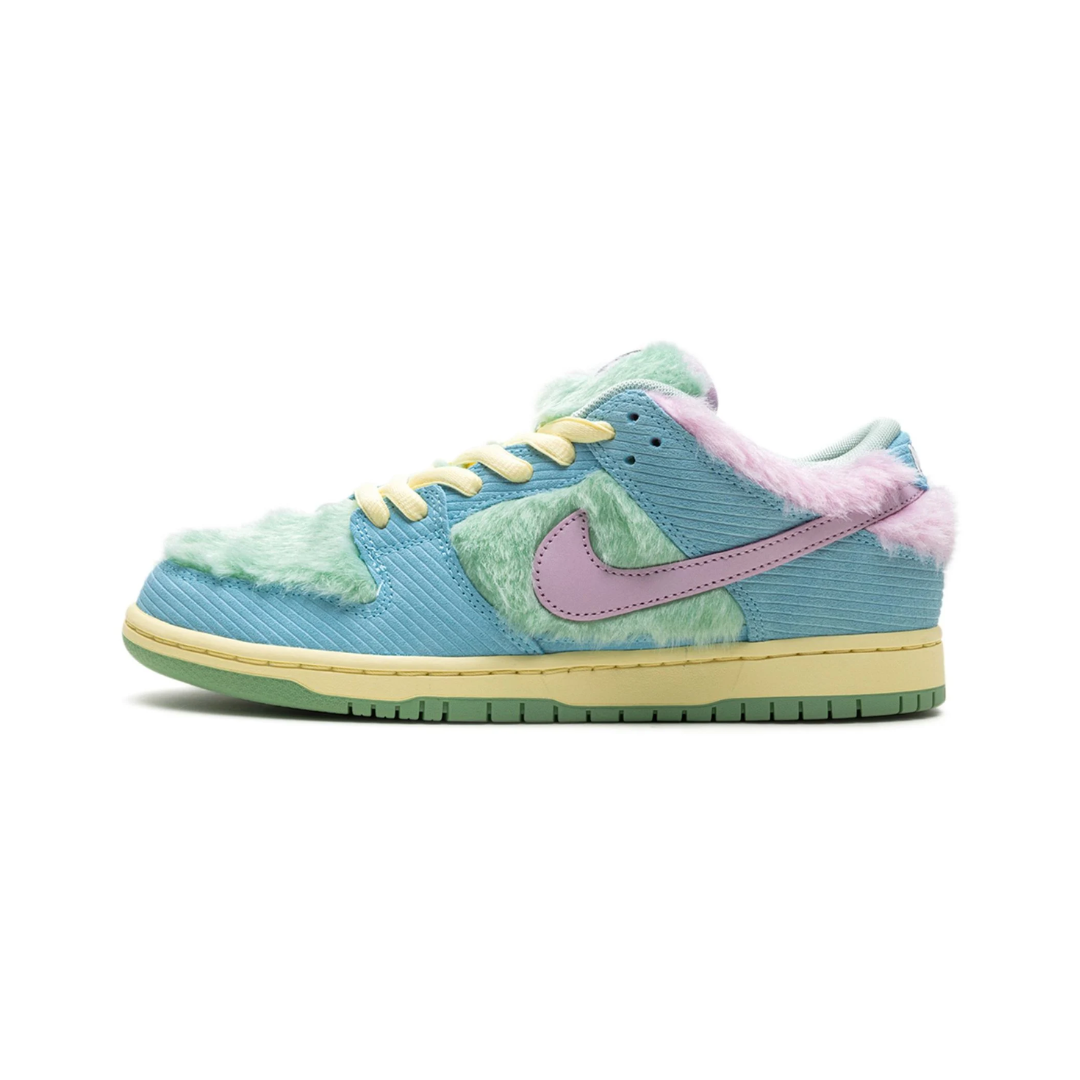 Nike SB Dunk Low Verdy Visty