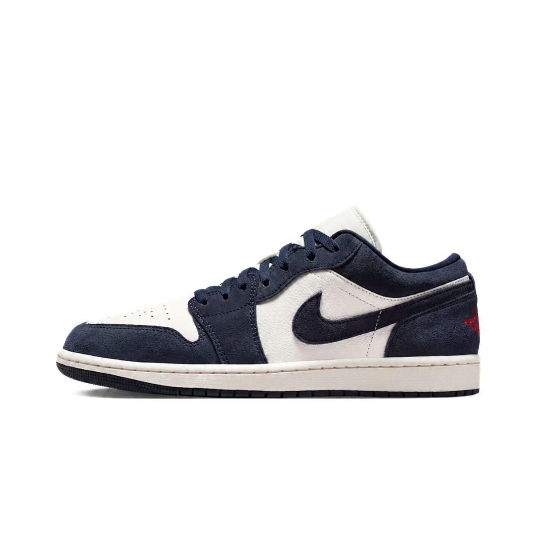 Jordan 1 Low SE Obsidian Suede