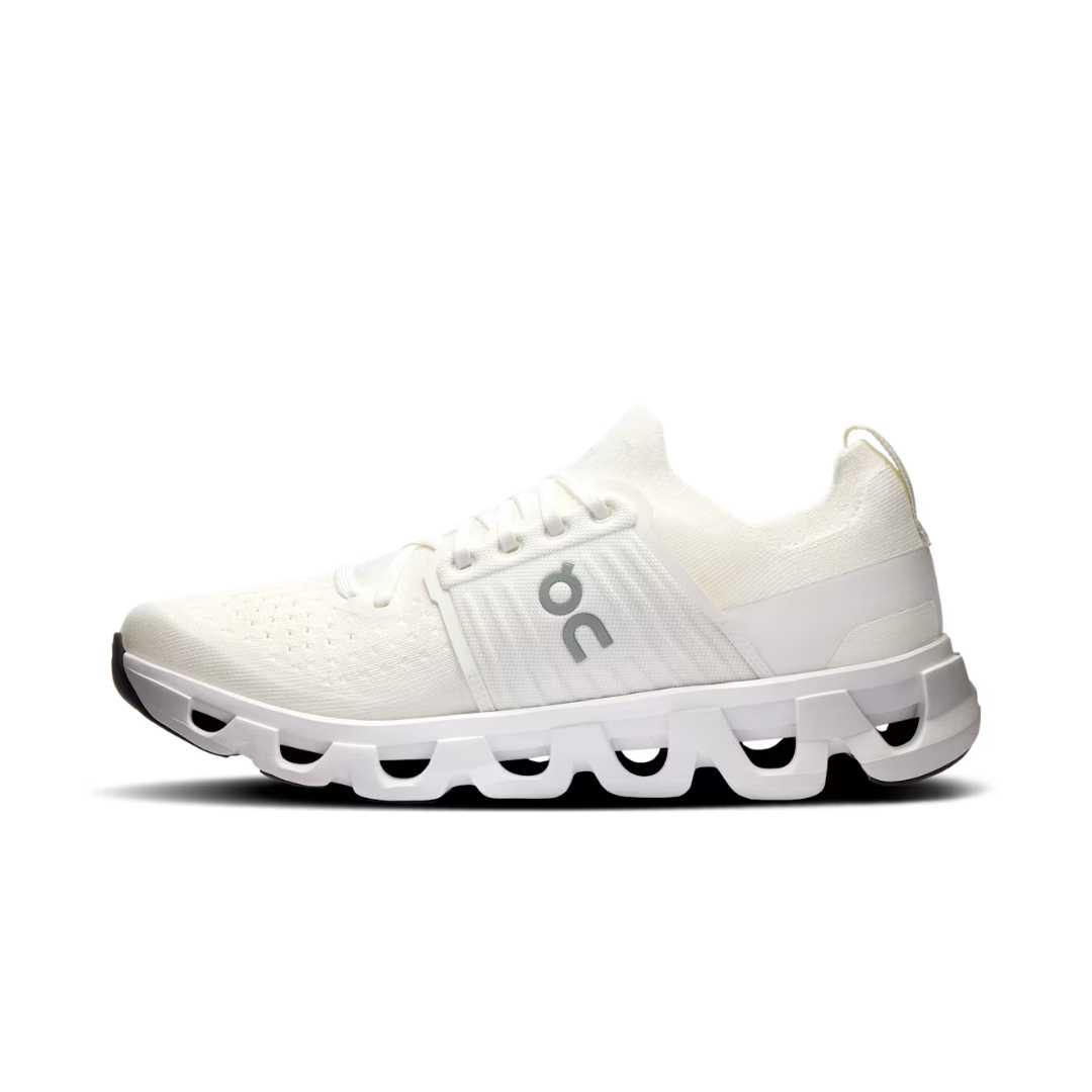 On Running Cloudswift 4 ALL White