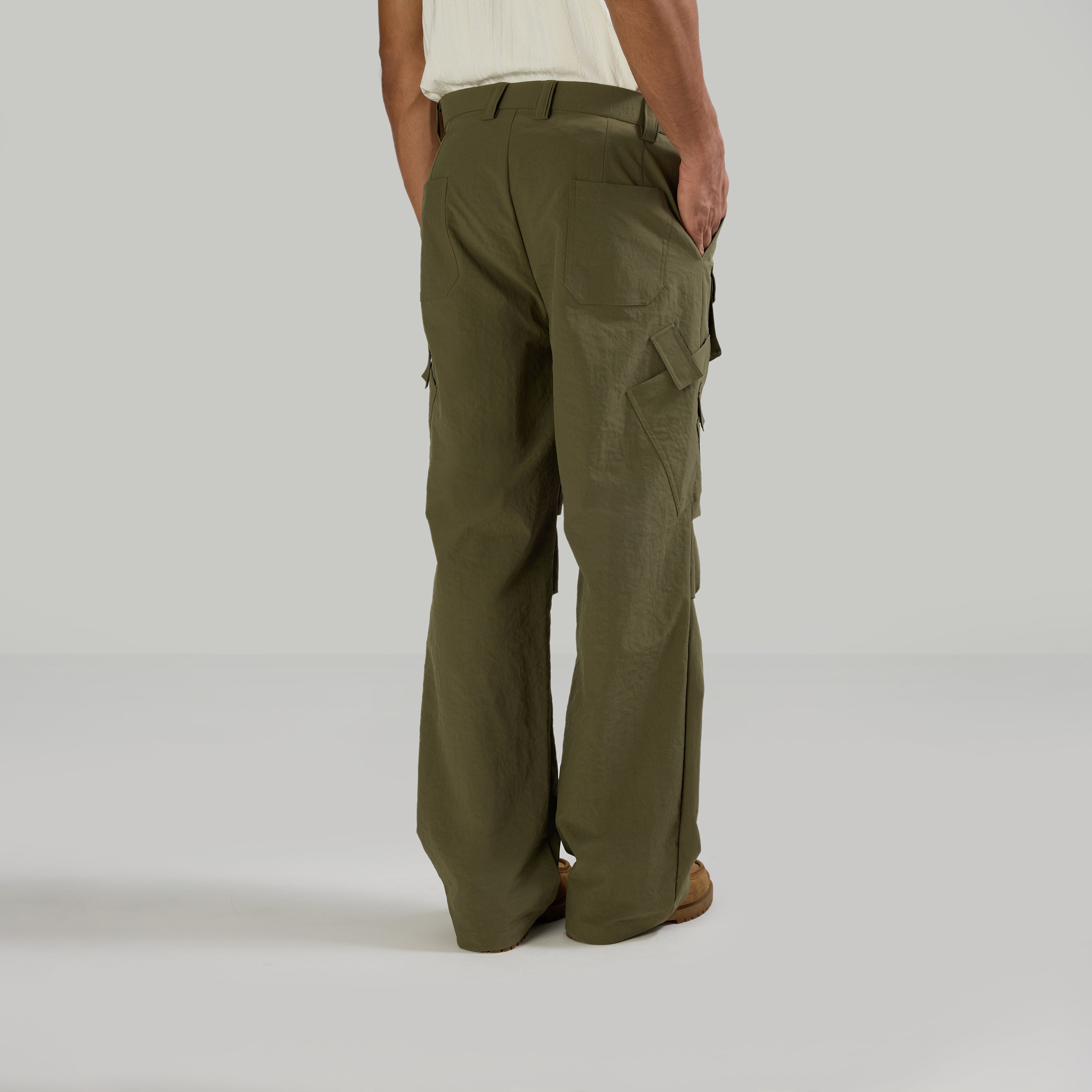 PARACHUTE PANTS TYPE-2 - OLIVE