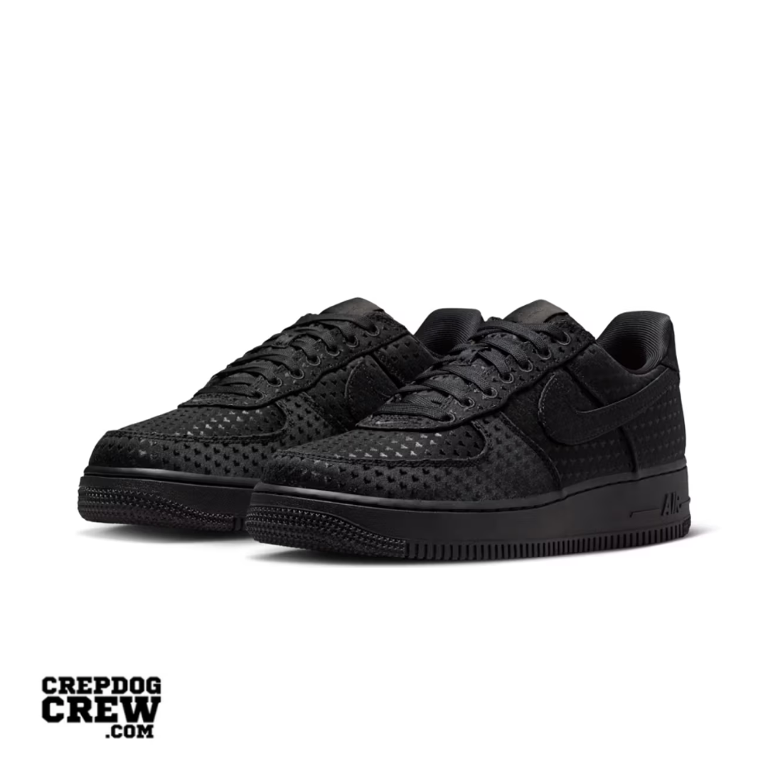 Nike Air Force 1 Low Valentine's Day Triple Black (2026) (W)