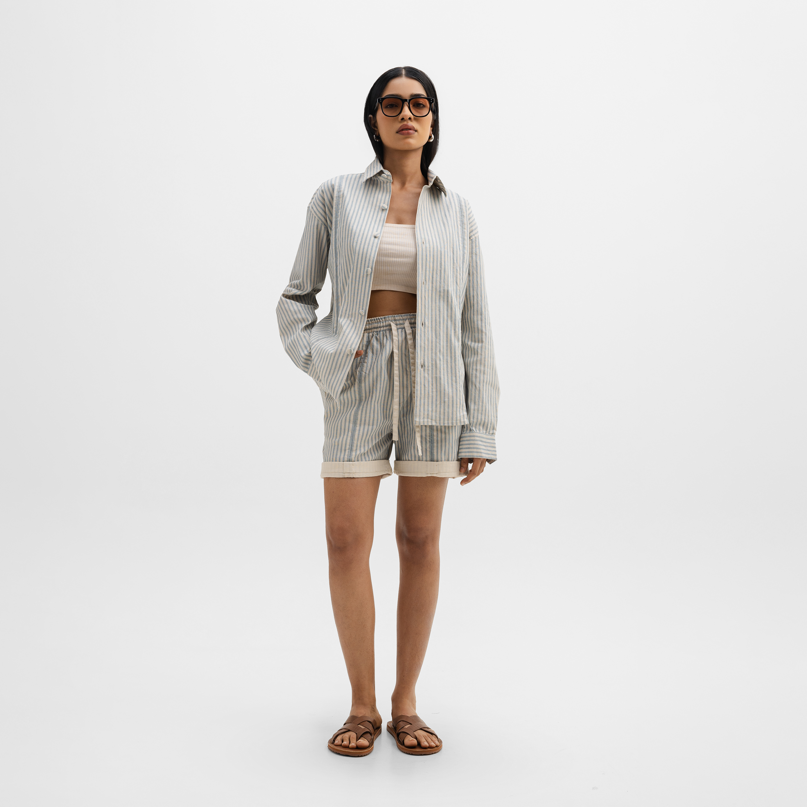 ROLLED-UP HEM SHORTS