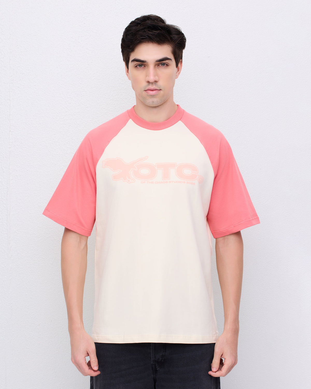SKYLINE RAGLAN T-SHIRT - OFF-WHITE/CORAL