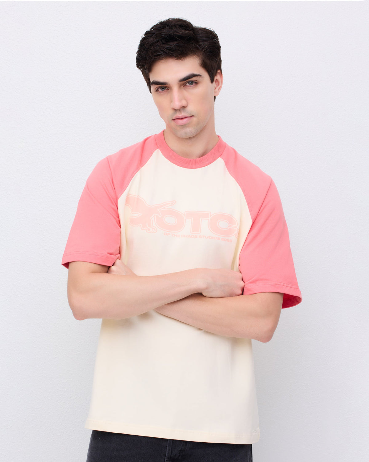 SKYLINE RAGLAN T-SHIRT - OFF-WHITE/CORAL