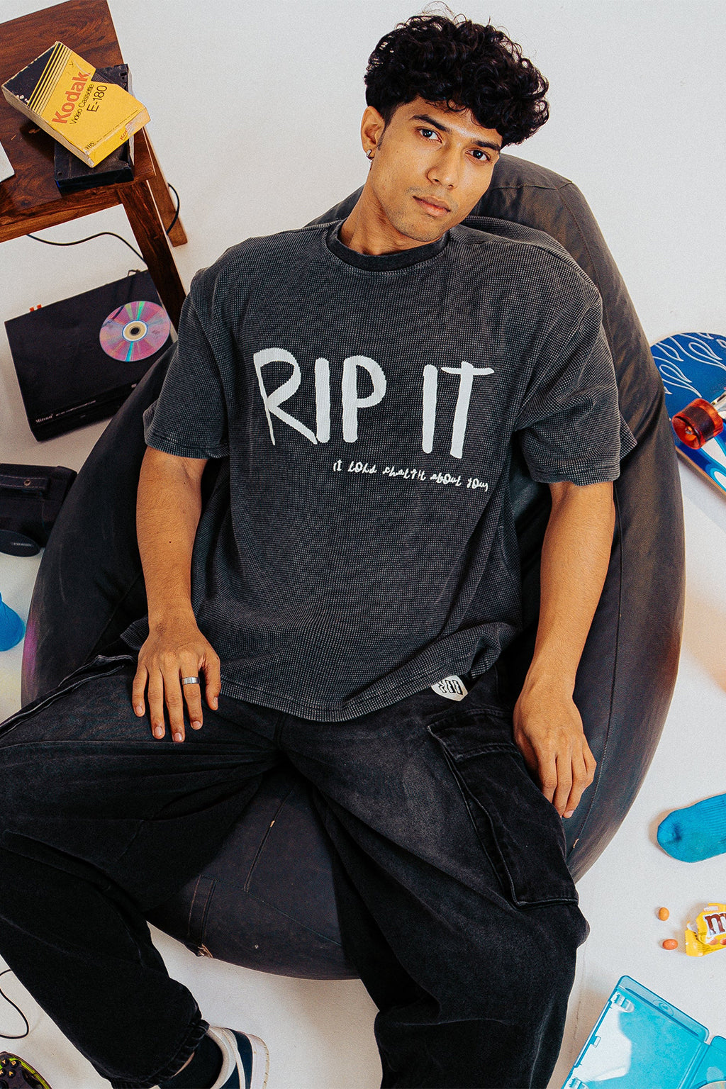 'Rip IT' Washed Tshirt - streetwear oversized t-shirt for men and women
