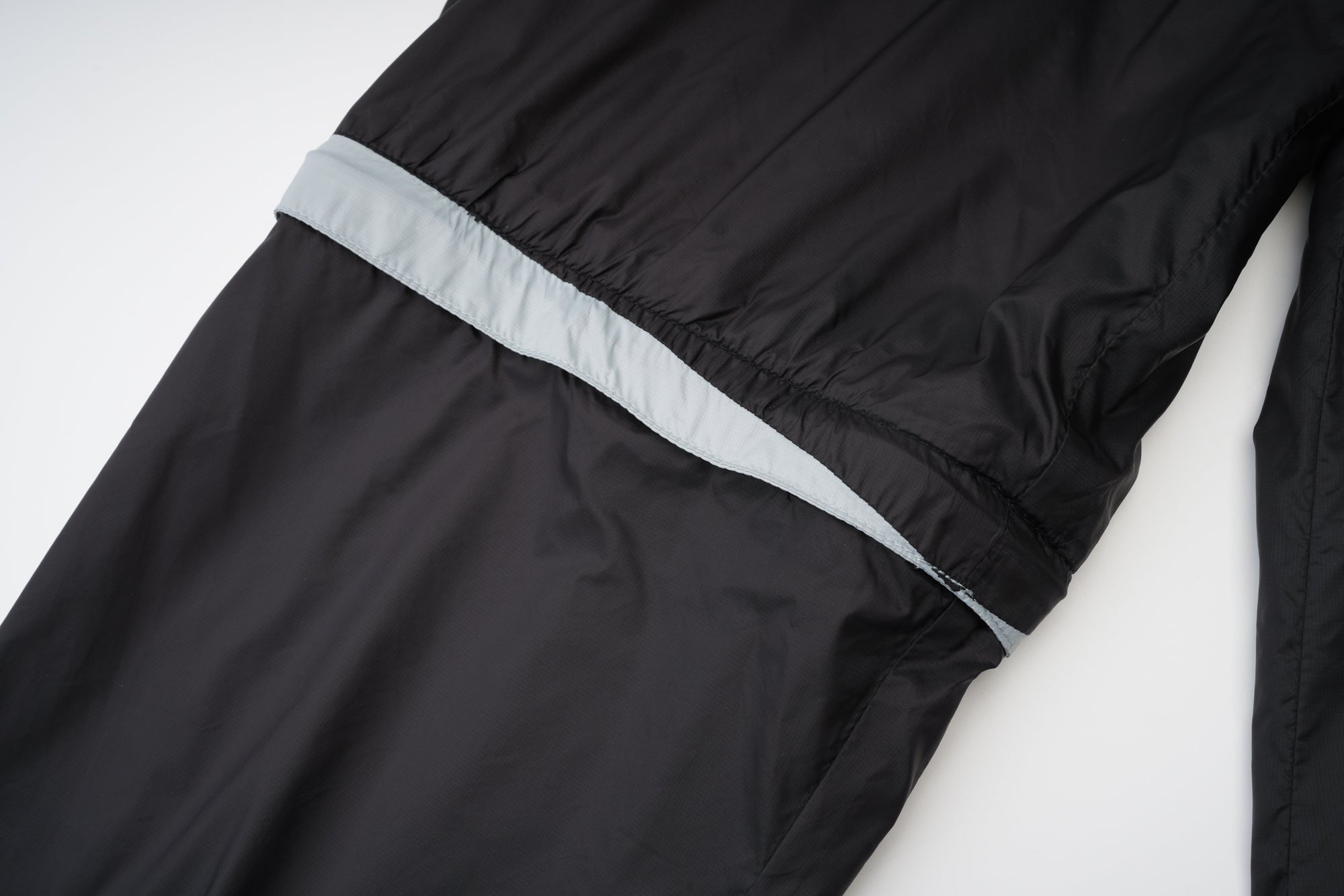 DETACHABLE TRACK JACKET