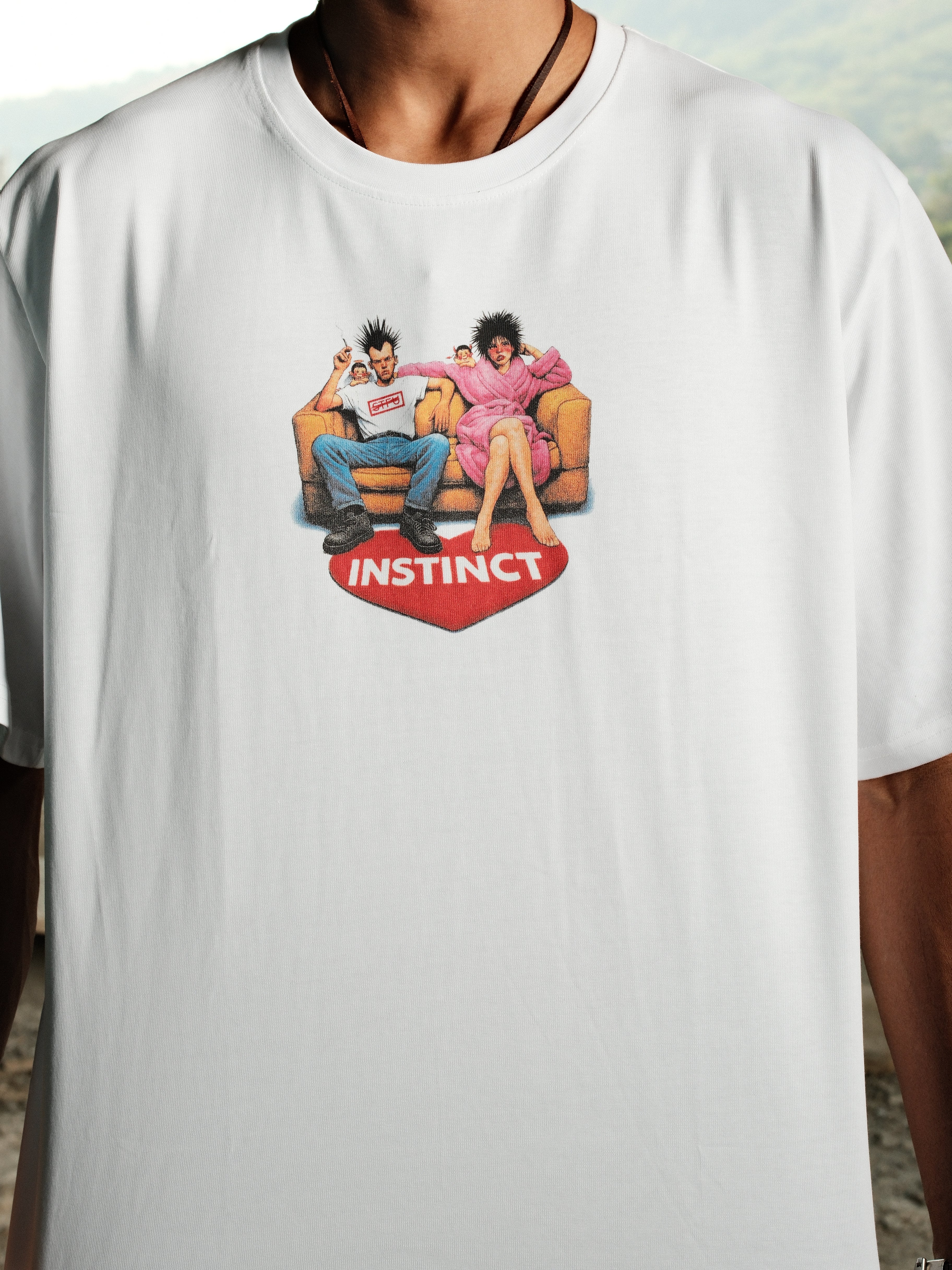 Shameless - Relaxed Fit Tshirt (White)