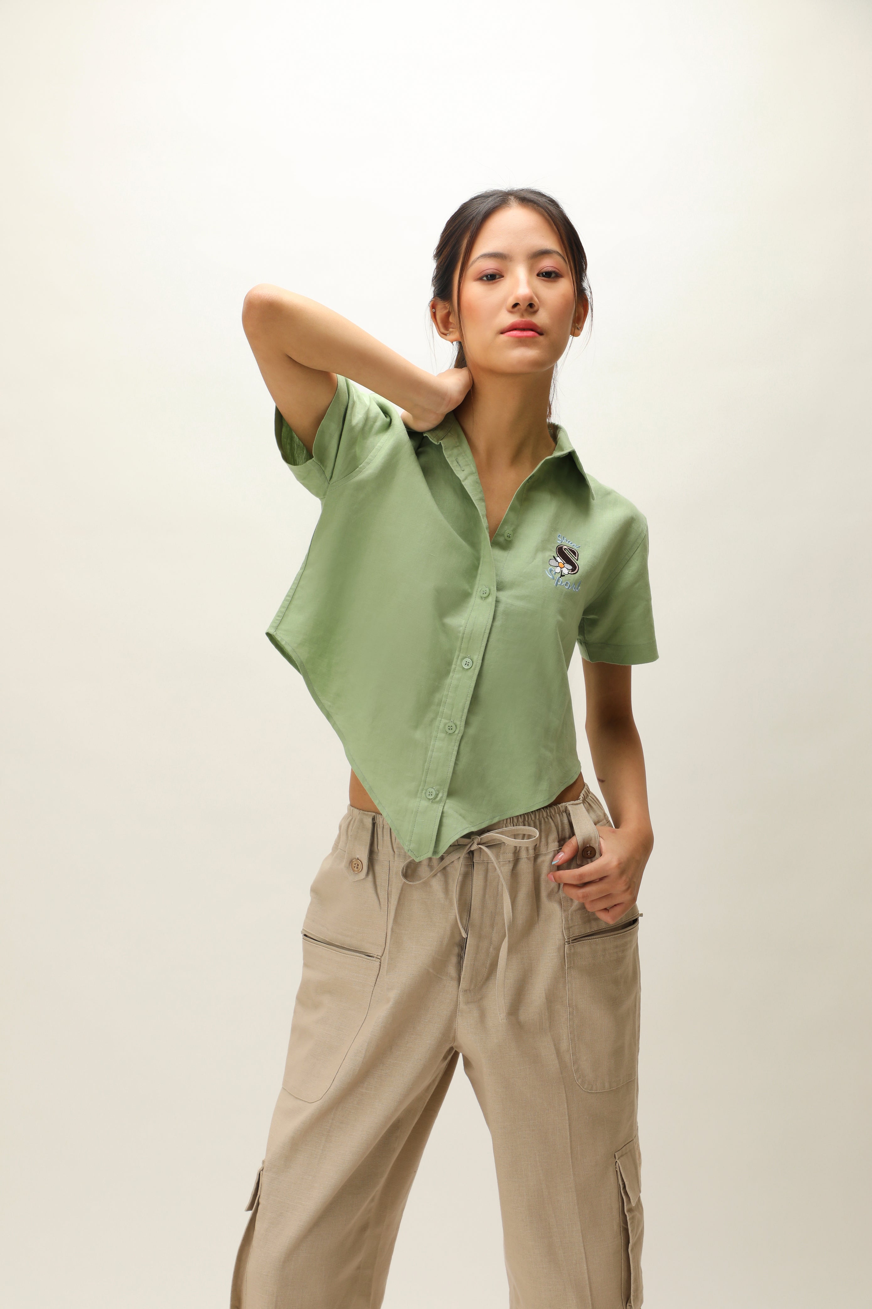 LINEN TRIGON CROP SHIRT