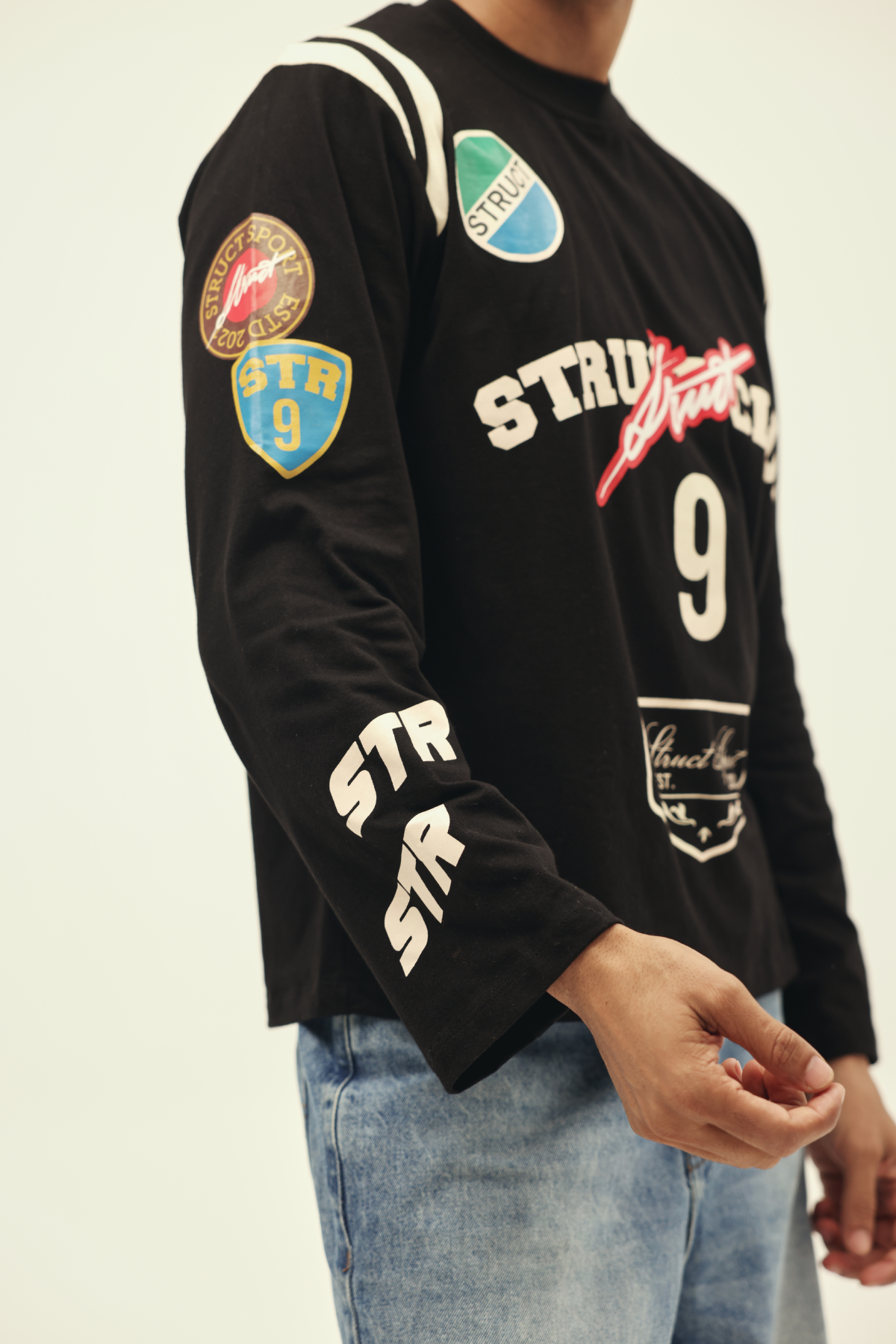 VARSITY CLUB FULL SLEEVE T-SHIRT