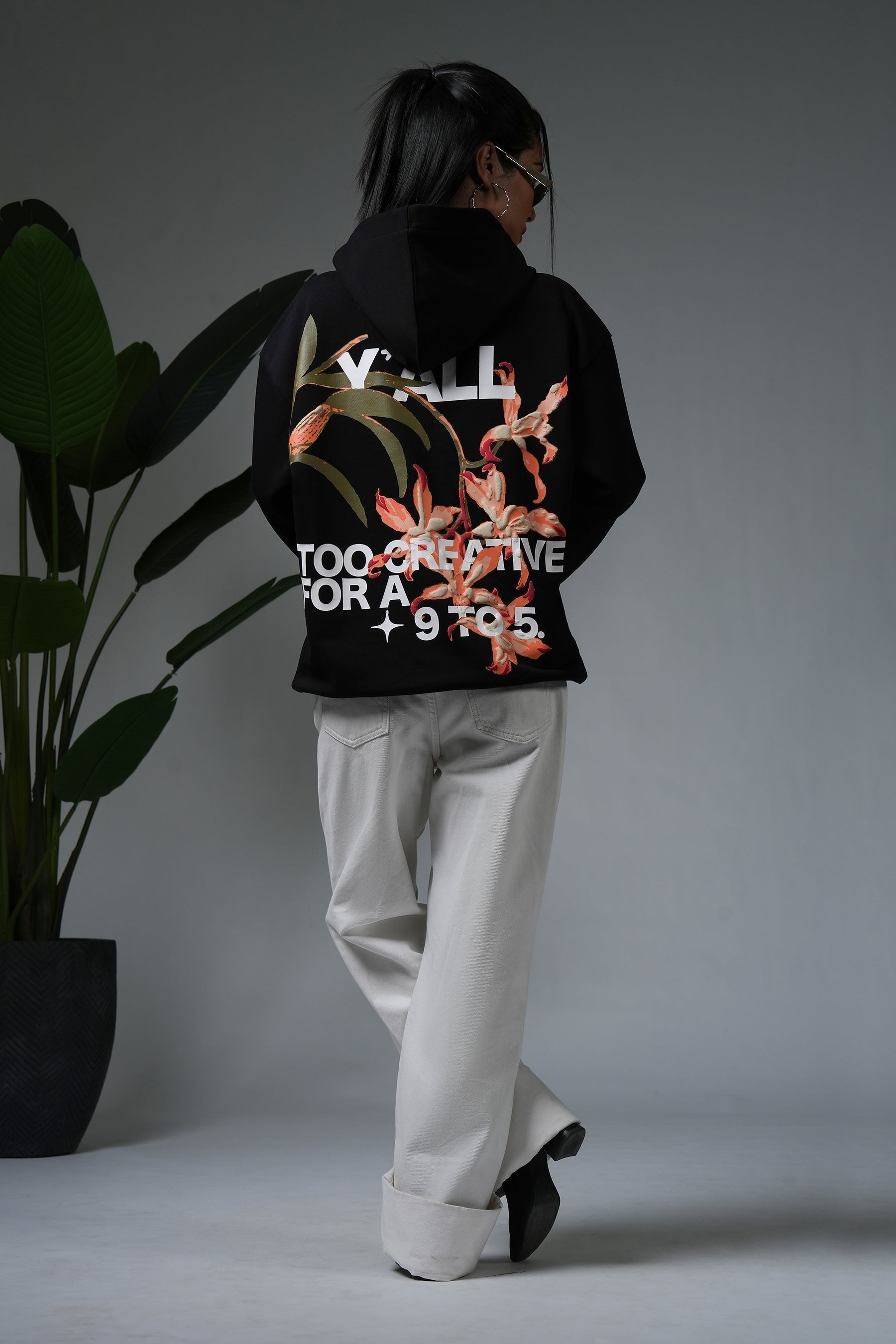 STUDIO HOURS - HOODIE