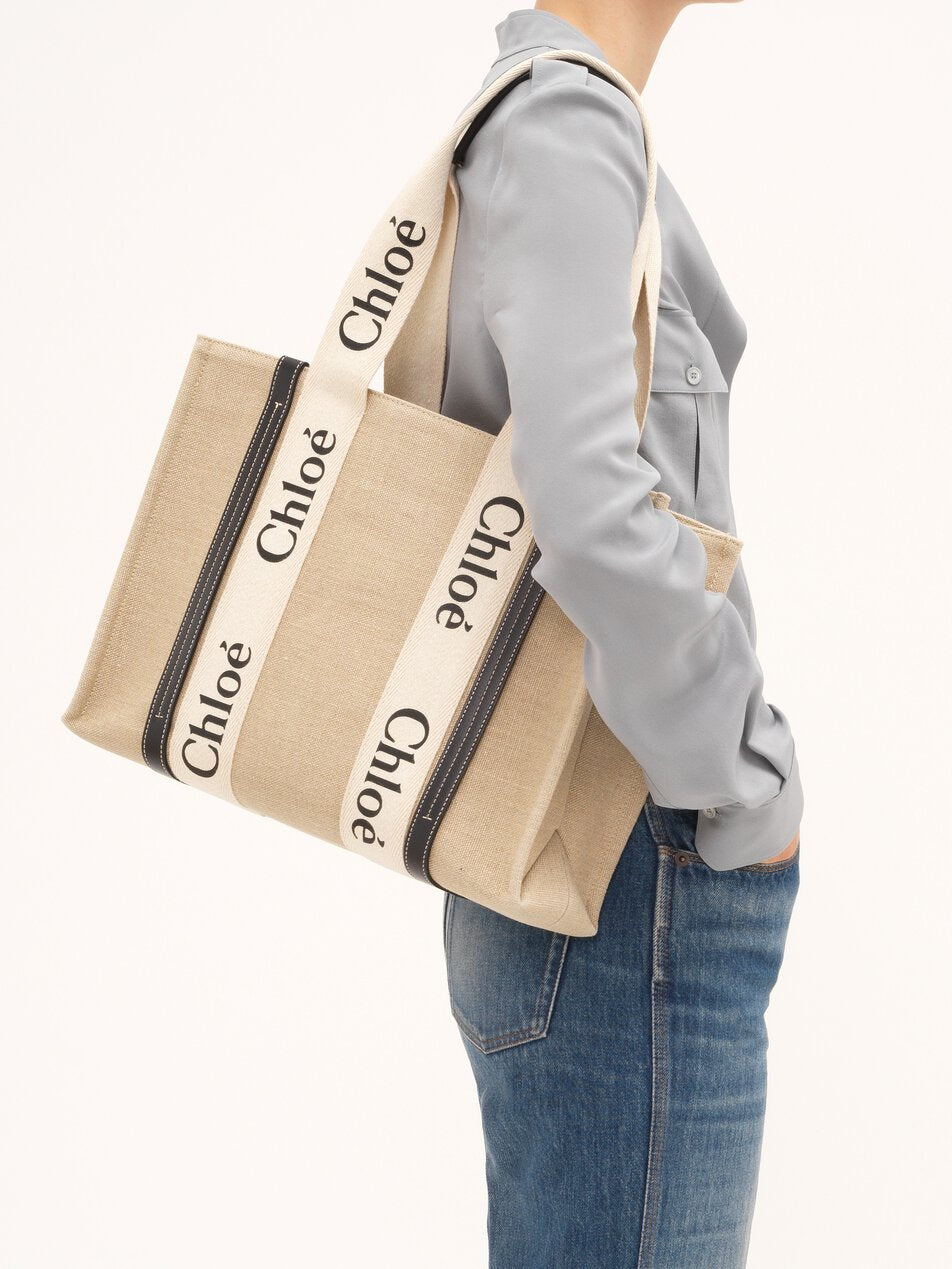 CHLOE Woody tote bag in linen White - Blue