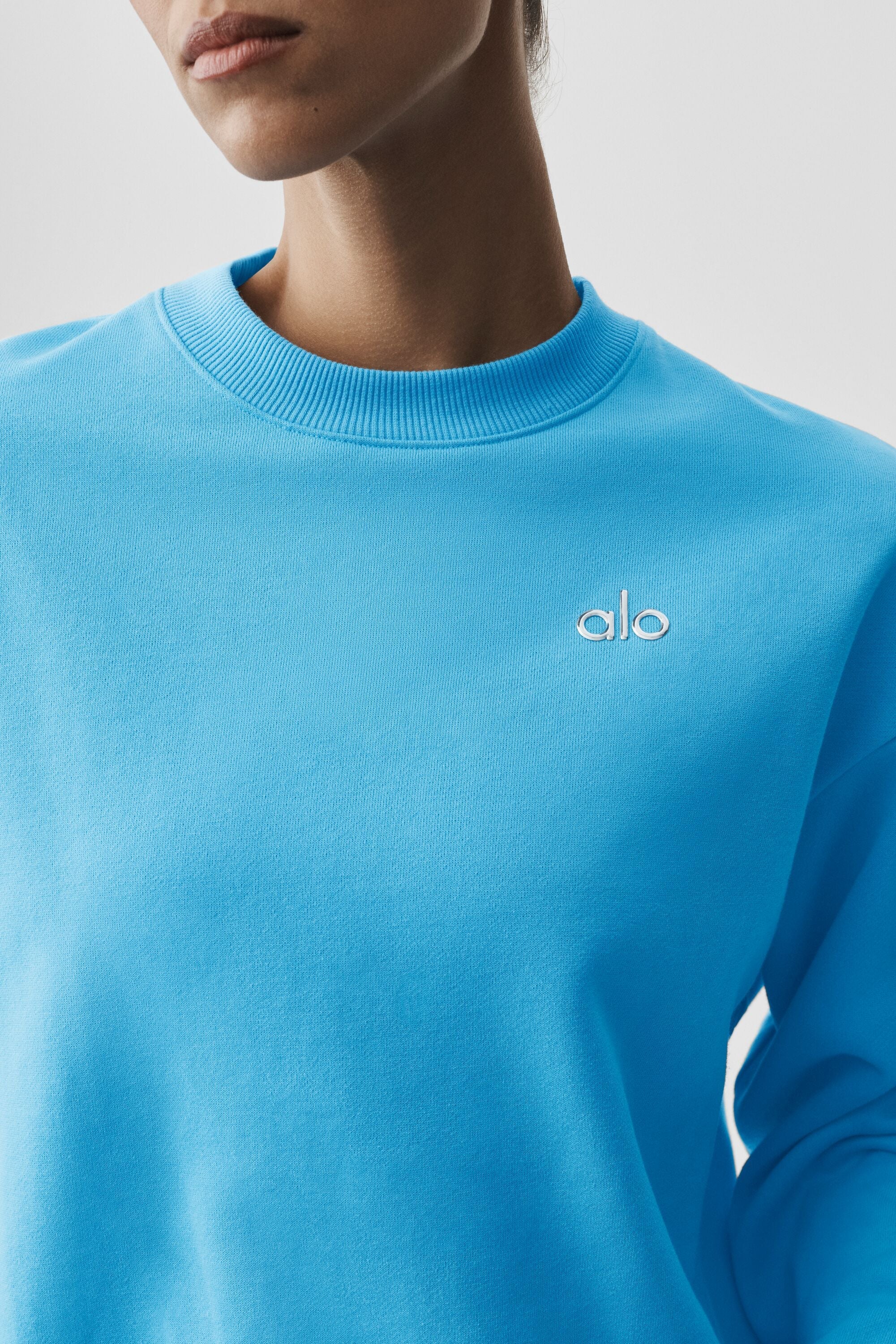 alo Accolade Crew Neck Pullover - Azure Blue