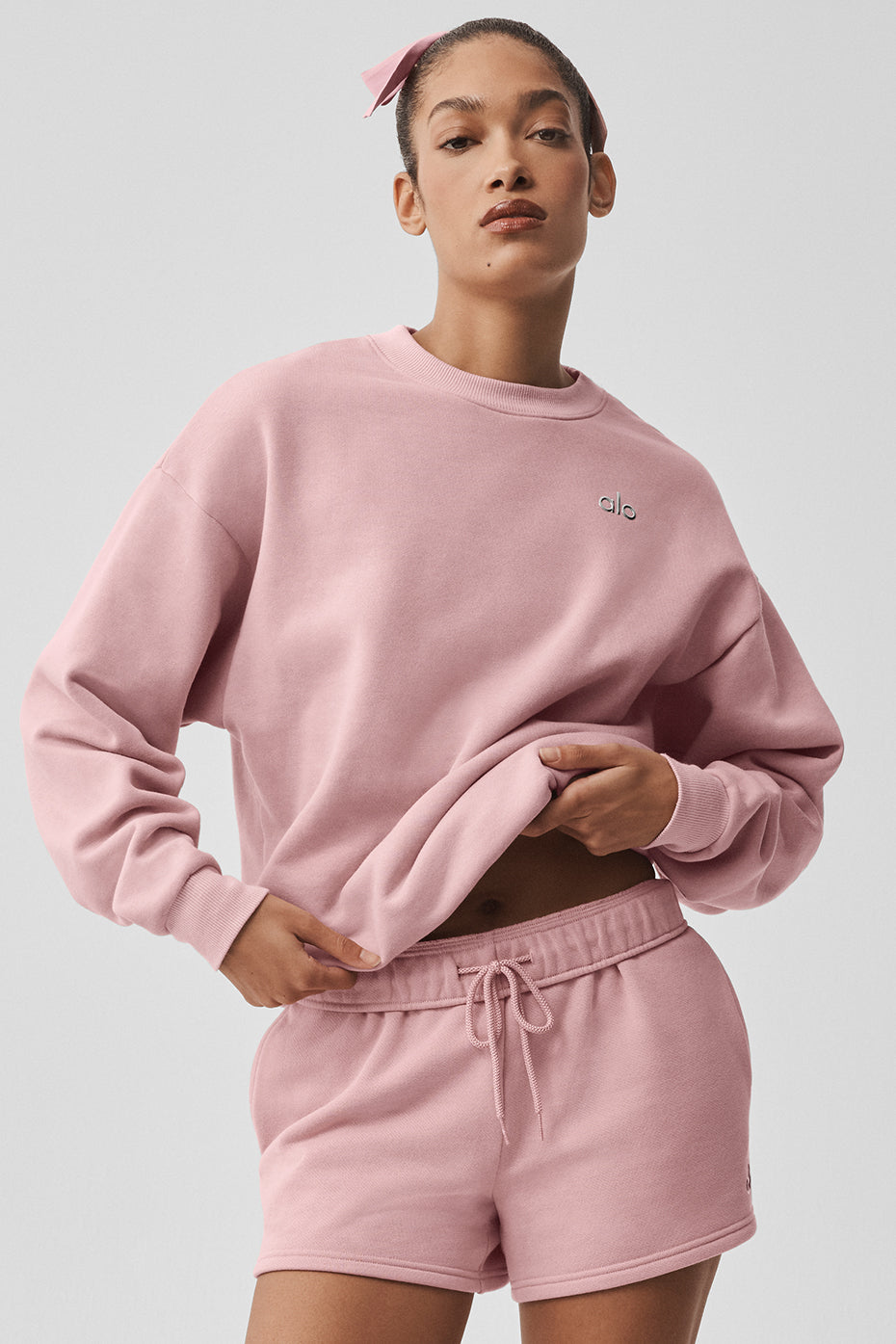 alo Accolade Crew Neck Pullover - Vintage Pink