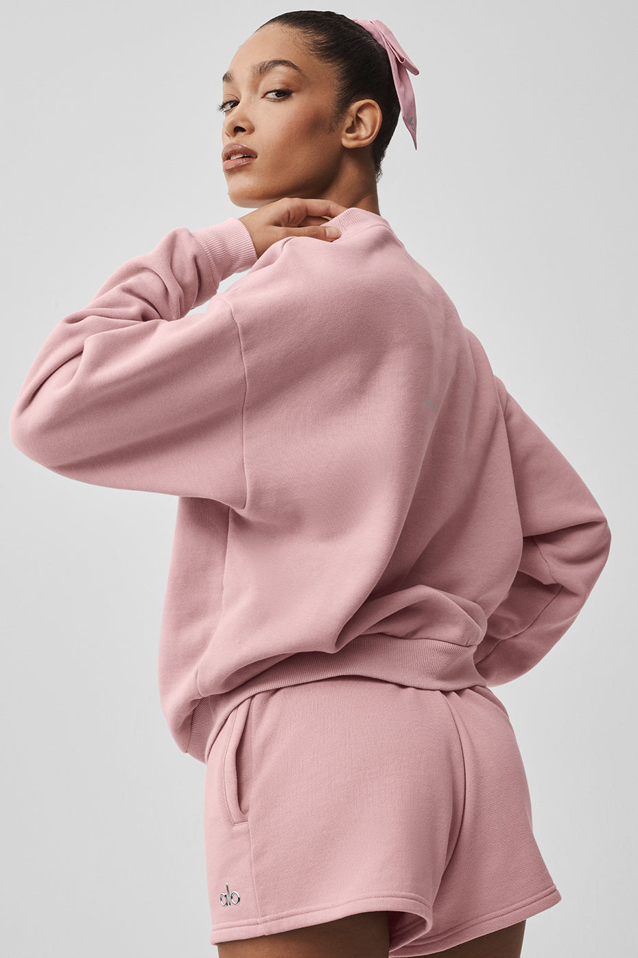 alo Accolade Crew Neck Pullover - Vintage Pink