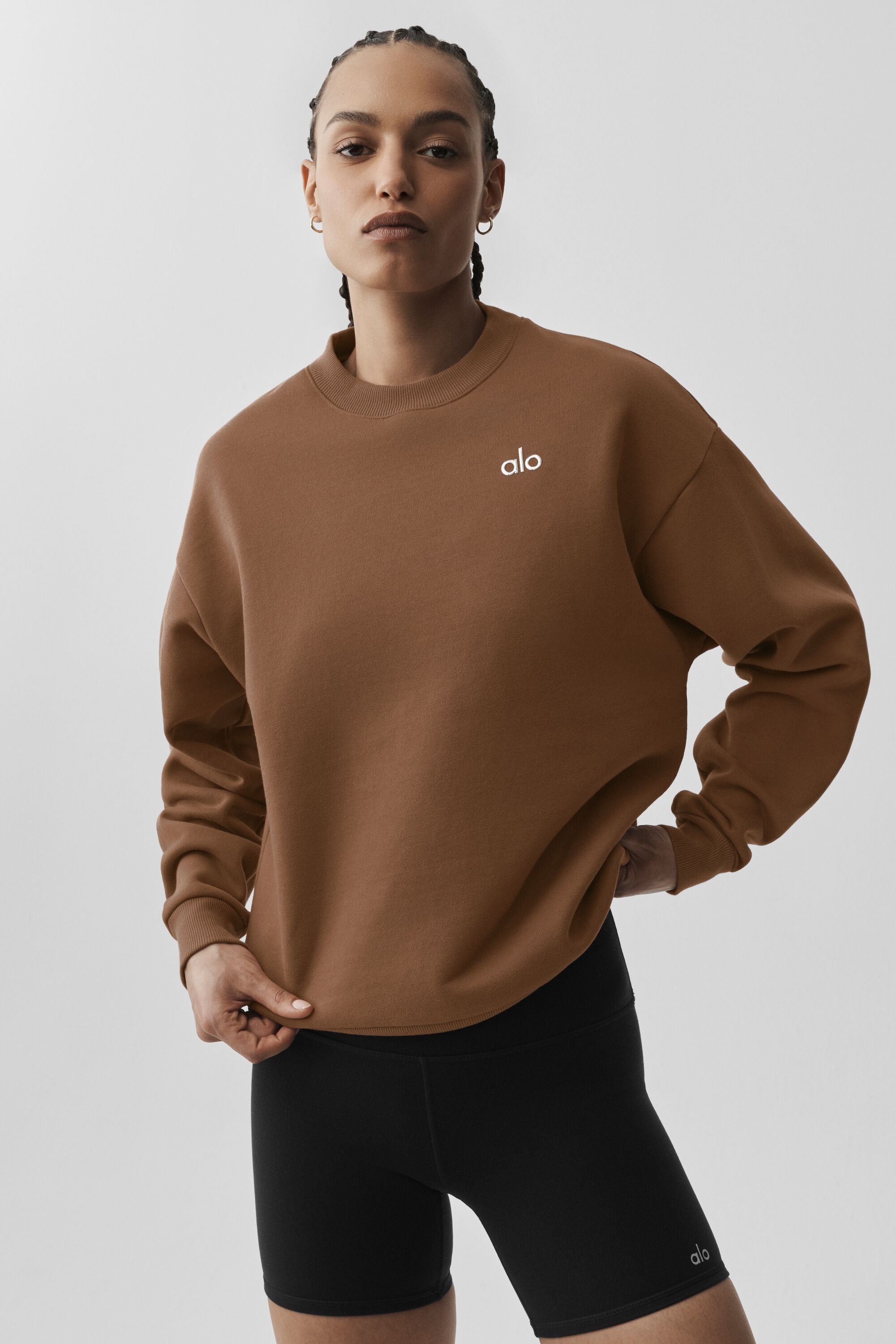 alo Accolade Crew Neck Pullover - Sun Kissed Brown