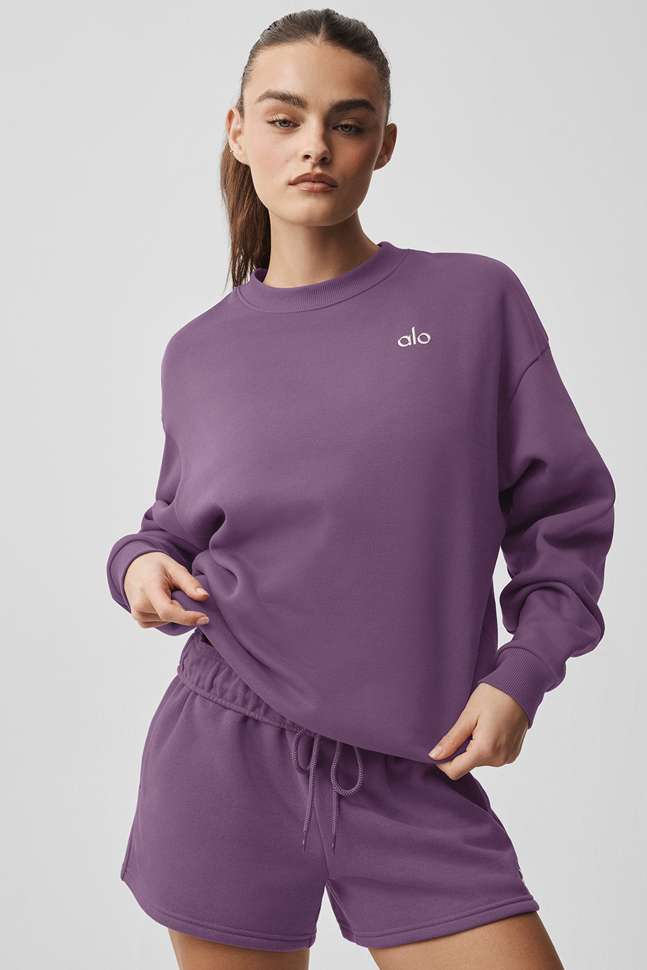 alo Accolade Crew Neck Pullover - Plum Kiss