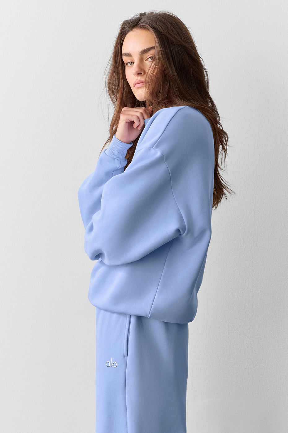 alo Accolade Crew Neck Pullover - Light Provence Blue