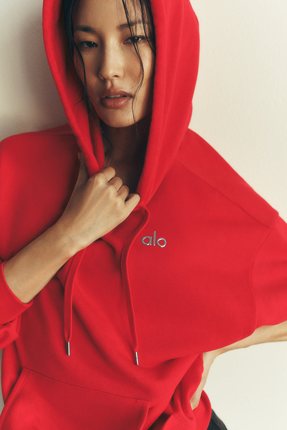 alo Accolade Hoodie - Bright Red