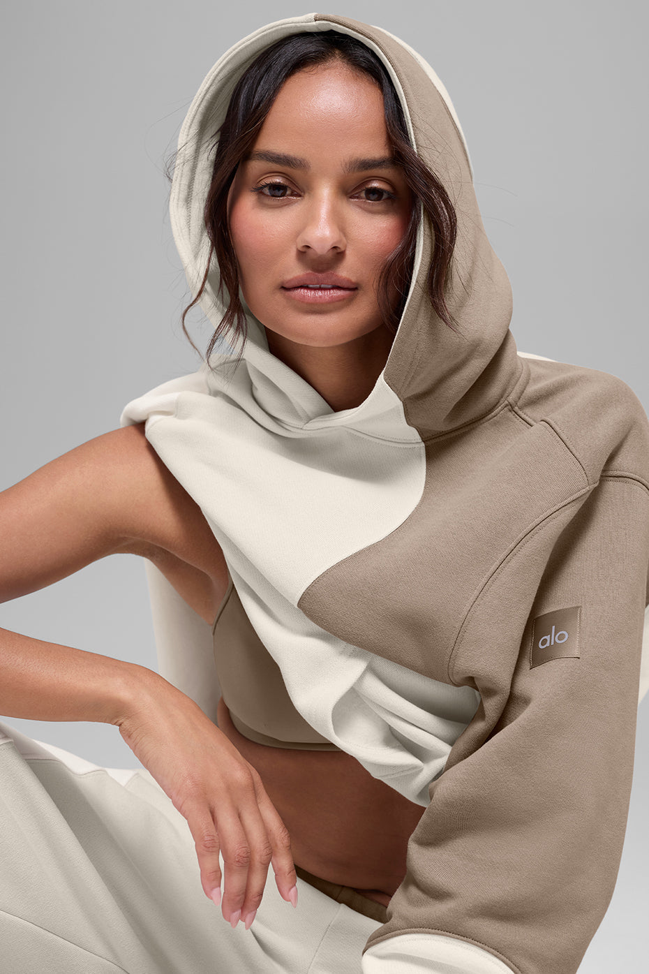 alo Make Waves Hoodie - Ivory/Bone/Gravel