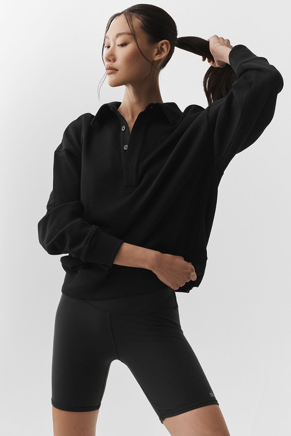 alo Take It Easy Long Sleeve Henley Pullover - Black